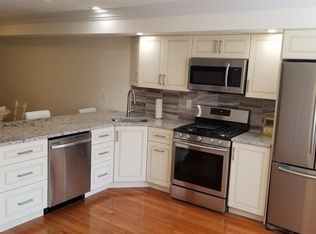 385 Signs Rd UNIT E, Staten Island, NY 10314