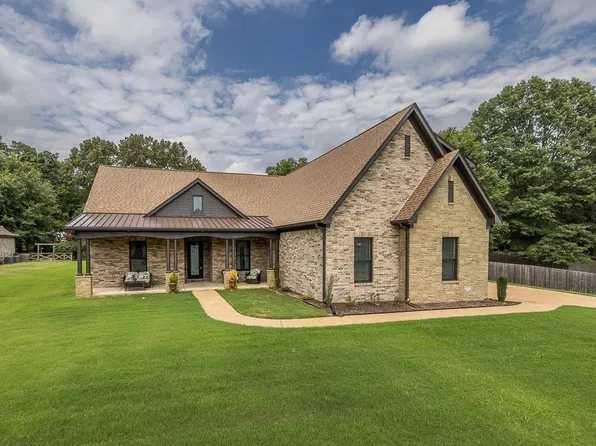 80 Cedar Hill Cv, Somerville, TN 38068