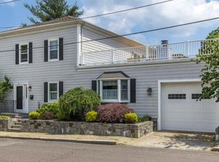 5 Webster St, Salem, MA 01970