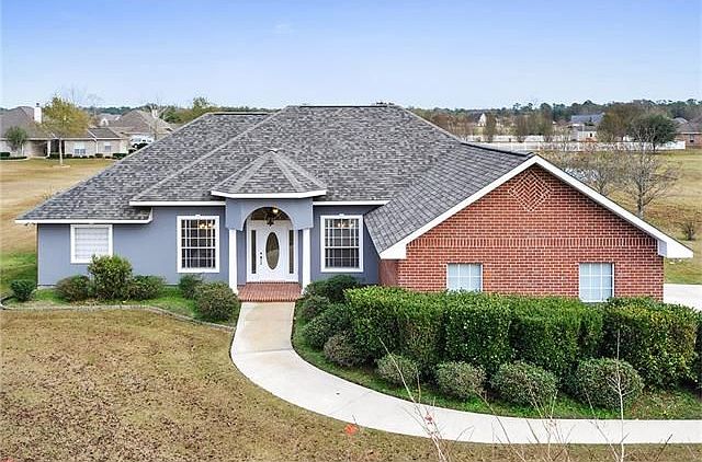 1st image of 348 N Hill Dr