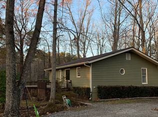 7535 Oak Ridge Dr, Gainesville, GA 30506