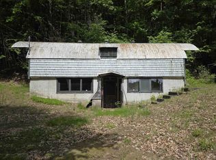 276 Connecticut River Rd, Springfield, VT 05156