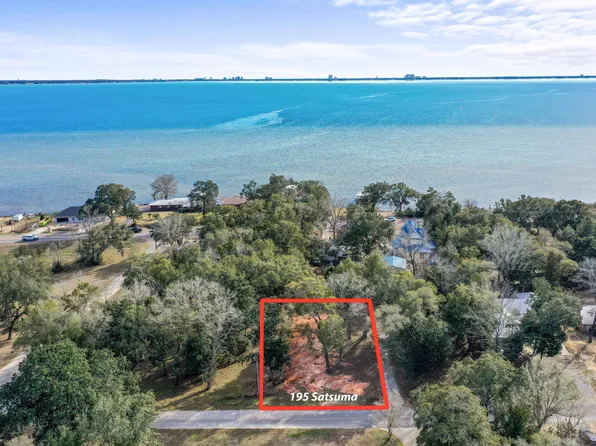 195 Satsuma Rd, Niceville, FL 32578