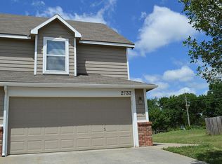2733 Grand Cir, Lawrence, KS 66047