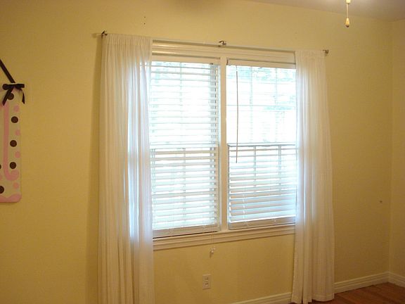 5th image of 2873 S Sherwood Dr