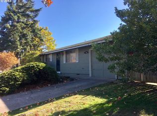 823 W Quinalt St, Springfield, OR 97477
