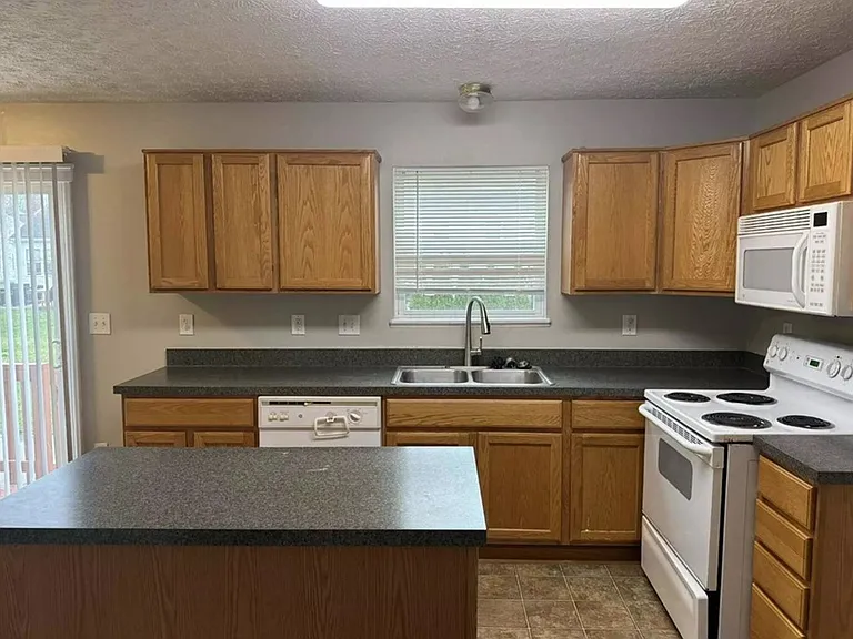 Wilderness Dr — Photo 21