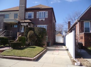 154 Mackenzie St, Brooklyn, NY 11235