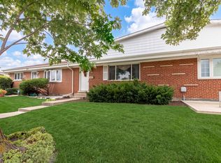 9025 Sherry Ln #9025-DES, Des Plaines, IL 60016