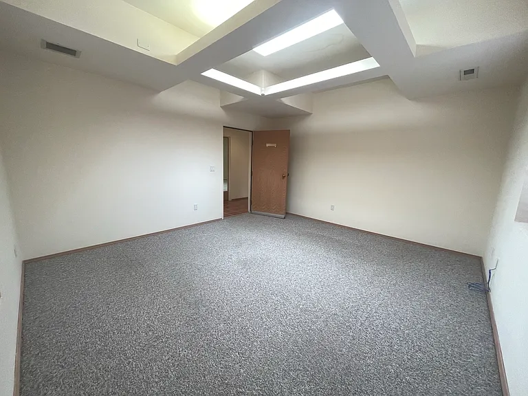 1709 Girard Blvd NE #1 — Photo 24