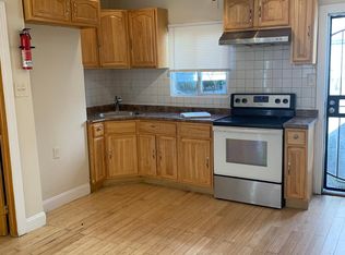 2605 W Oakdale St, Philadelphia, PA 19132