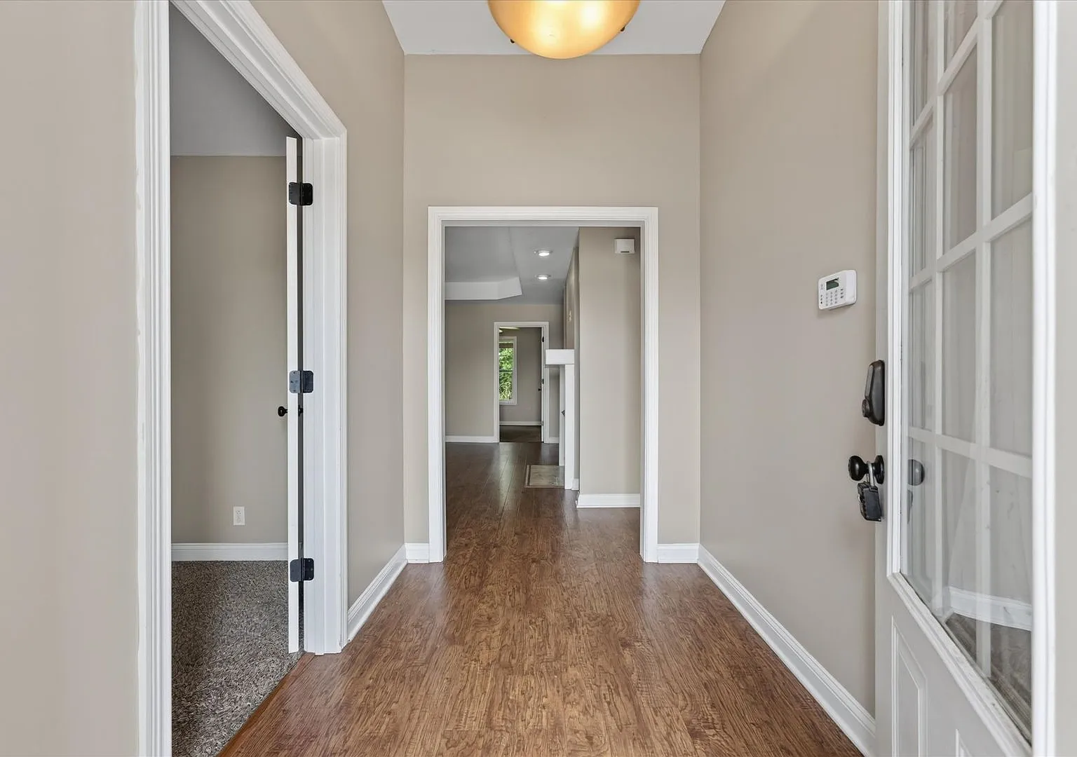Pet Friendly Four Bedroom! — Photo 4