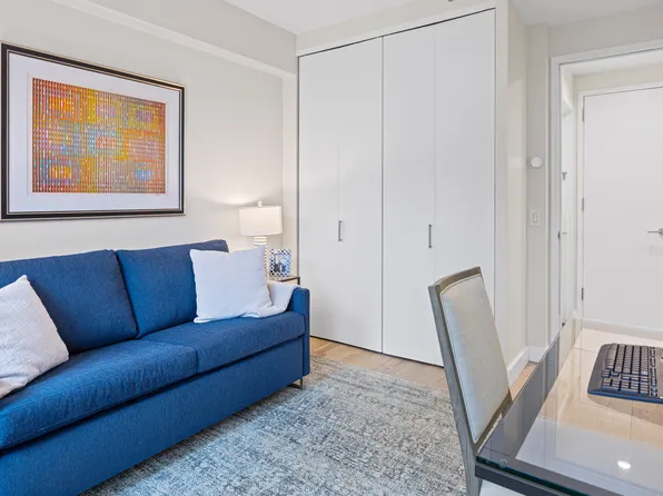 27 West 19th Street image 15 of 17