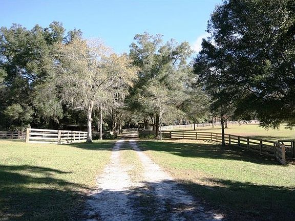 3rd image of 42719 Lake Hospitality Ln