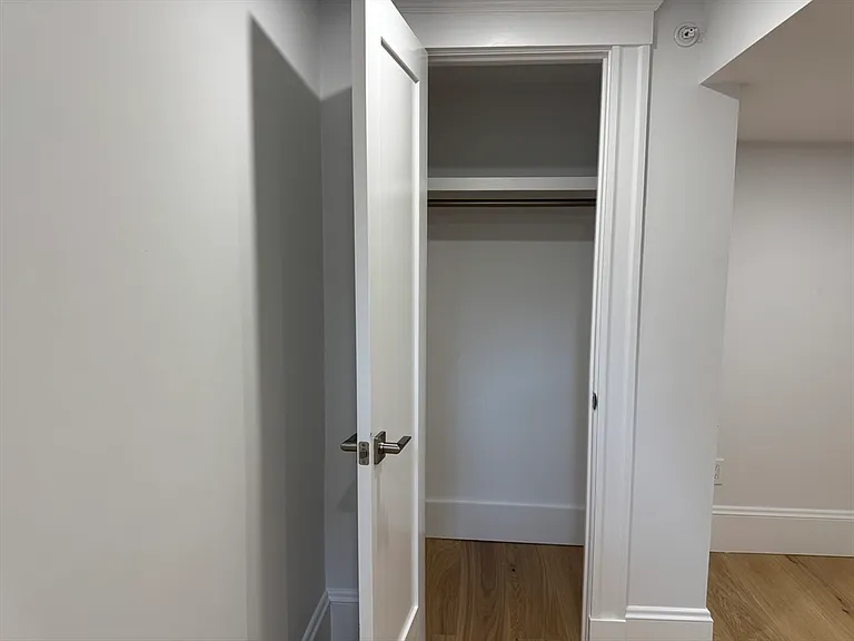 10 Beech St #1 — Photo 4