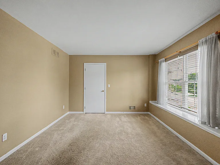 41973 Milton Dr — Photo 30