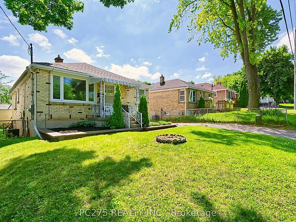 2nd image of 204 Taylor St