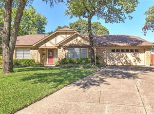 5512 Marshfield Ct, Arlington, TX 76016