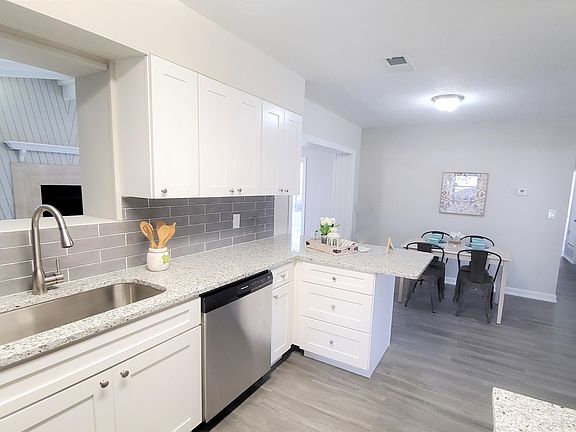 5th image of 3025 Scotty Dr