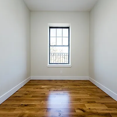 Rented by Nooklyn NYC LLC | media 45