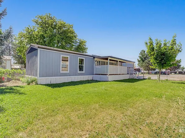 1220 N 4th St Trailer 33, Parma, ID 83660