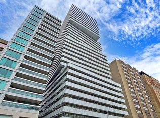 200 Bloor St W #1108, Toronto, ON M5S 0B1