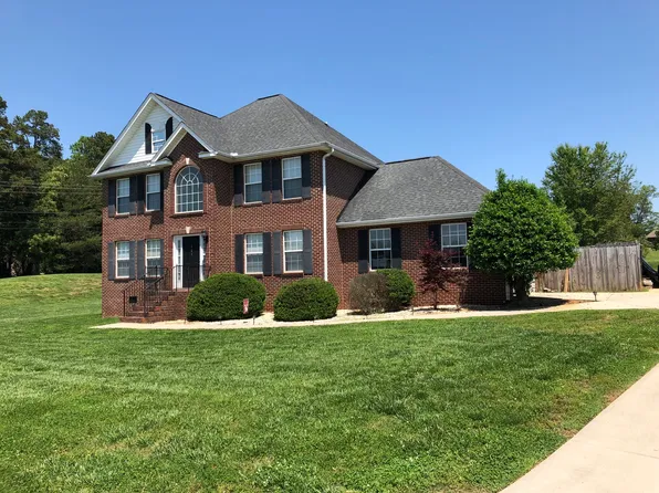 105 Secretariat Dr, Mooresville, NC 28117