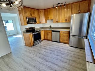 458 Lincoln Cir APT 6, Millbrae, CA 94030