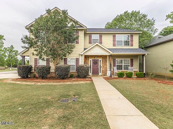 4th image of 100 Flowing Meadows Dr