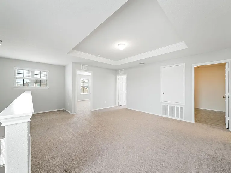 12042 Silver Lgt — Photo 23