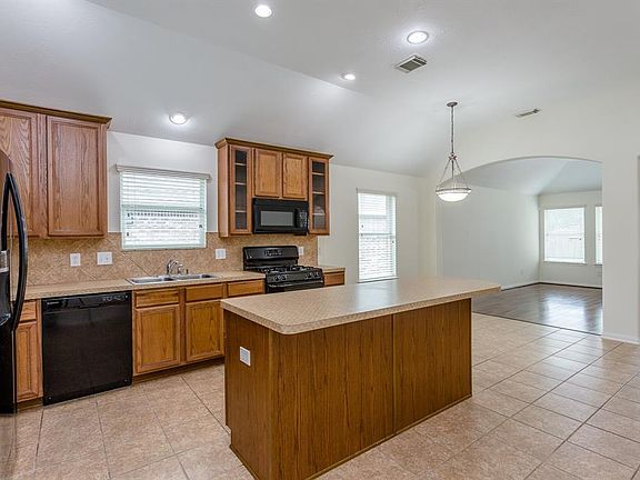 5th image of 11123 Overland Trail Dr