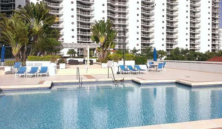 3600 Yacht Club Dr #1204 — Photo 9