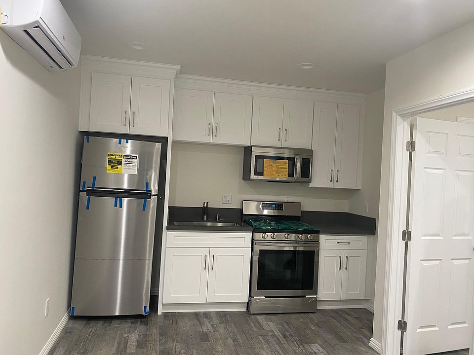 1st image of 13613 Correnti St