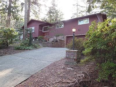 1st image of 2159 Lakemoor Dr SW