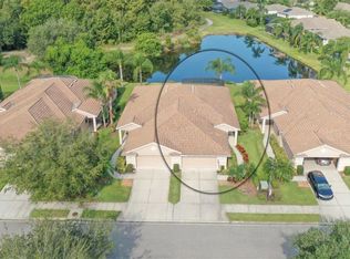 216 Fairway Isles Ln, Bradenton, FL 34212