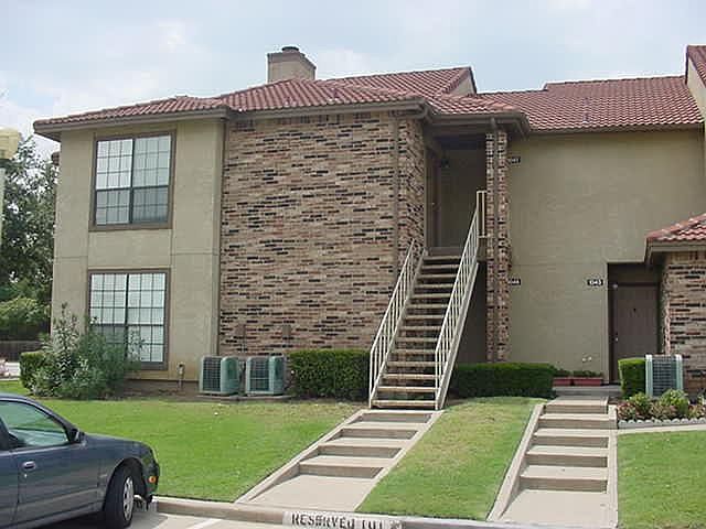 1st image of 1031 Turtle Lake Blvd