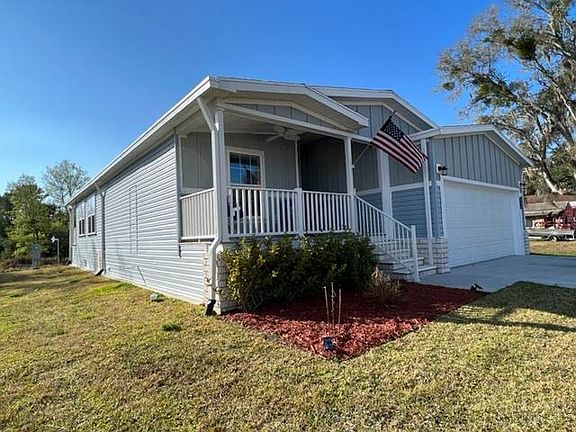 2nd image of 5547 Woodford St #1