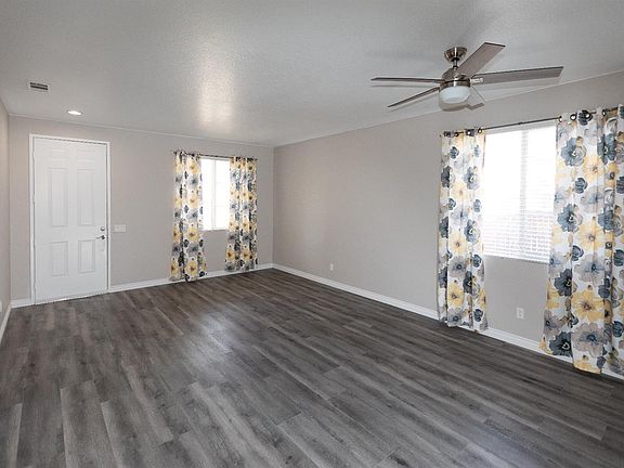 3rd image of 12563 Bermuda Ct