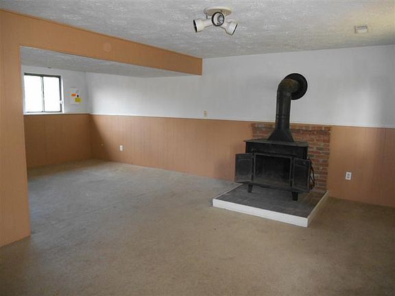 2nd image of 2505 Willowspring Ct