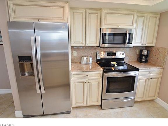 4th image of 17080 Harbour Point Dr APT 417