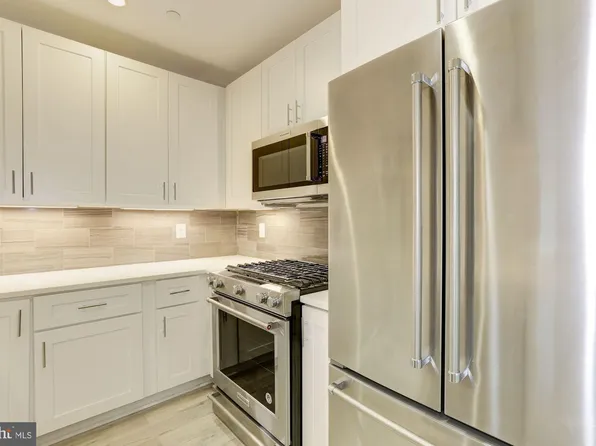 4008 Edmunds St NW Unit 6, Washington, DC 20007