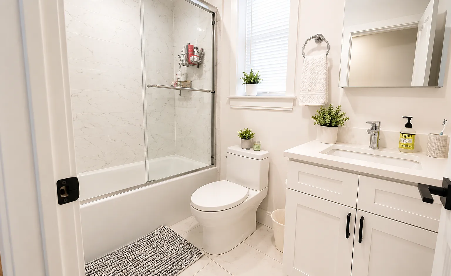 2 bed, 9999 sqft, $2,995 — Photo 2