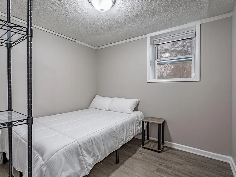 Conley Dr — Photo 1