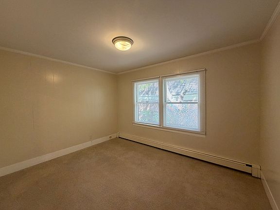 4th image of 835 Partridge Ave