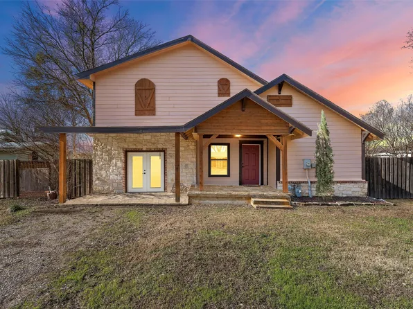 306 S College St, Itasca, TX 76055