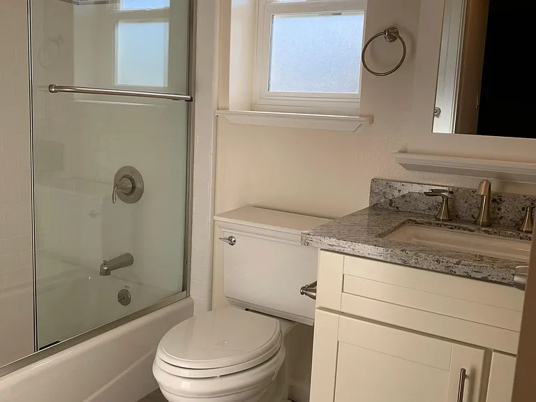 221 N Ellsworth Ave #4 — Photo 12