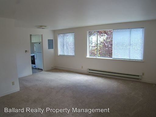 2nd image of 4804 Terrace Dr NE