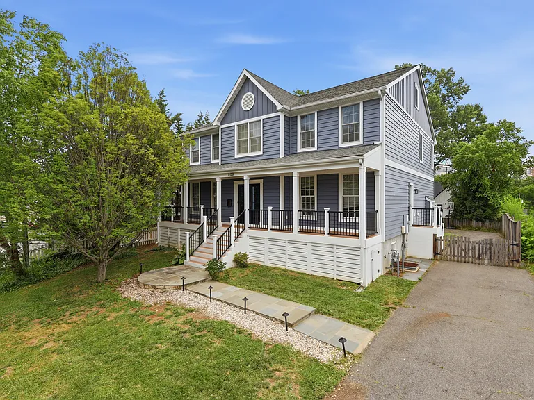 809 N Buchanan St — Photo 33