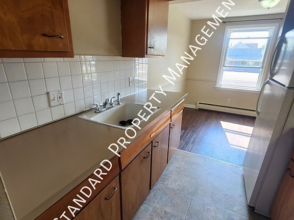 3rd image of 2629 Elmwood Ave APT 4