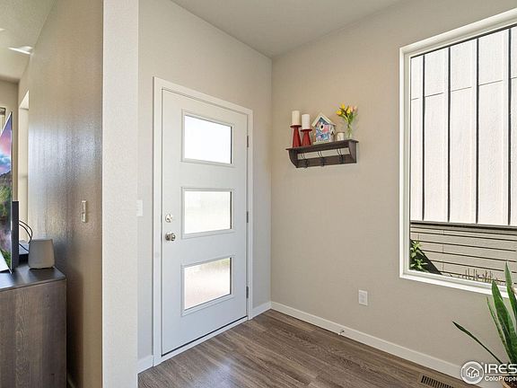 4th image of 3026 Comet St